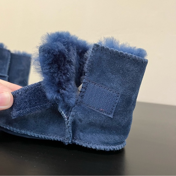 UGG Erin Sheepskin Toddler Slipper Boot - Suede - Picture 5 of 10